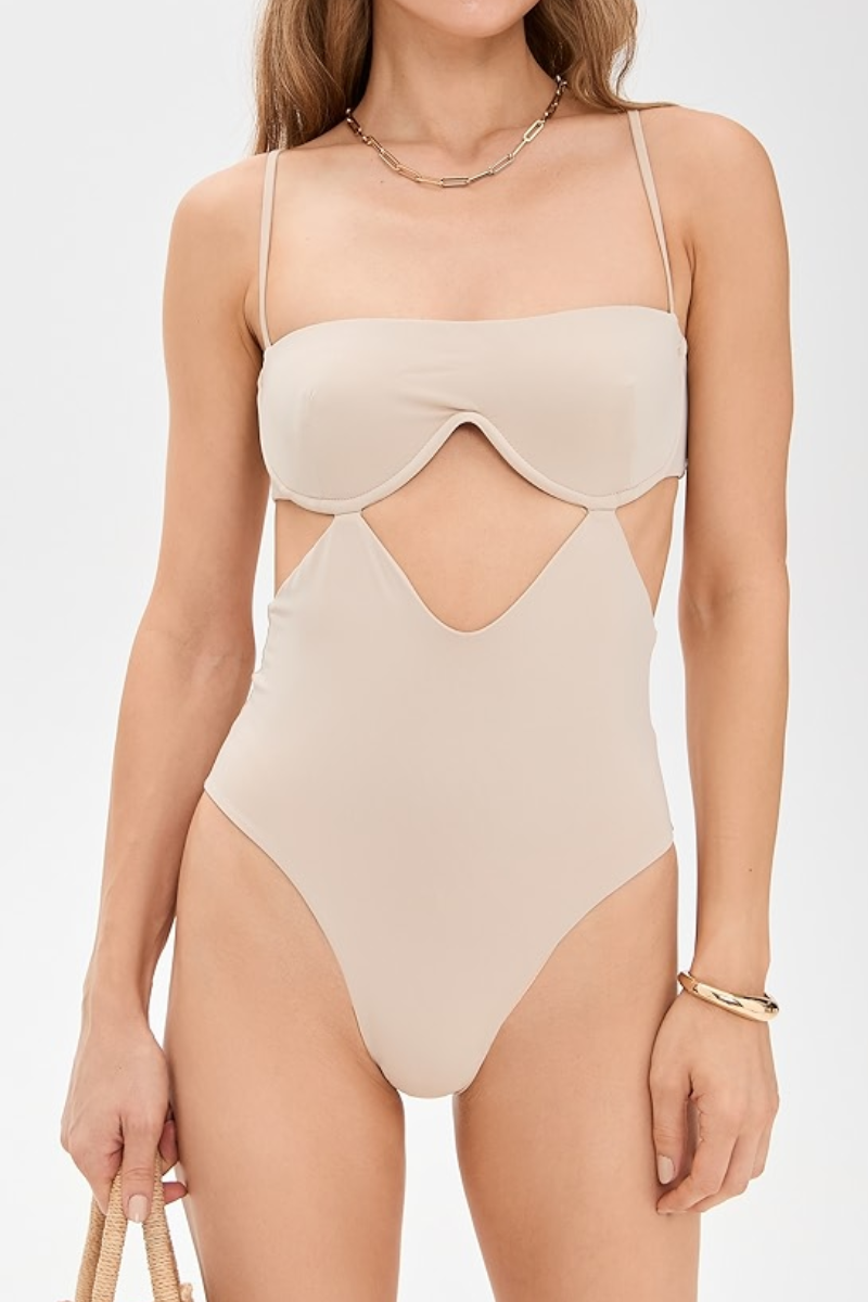 Keyhole Cut One-piece Swimsuit