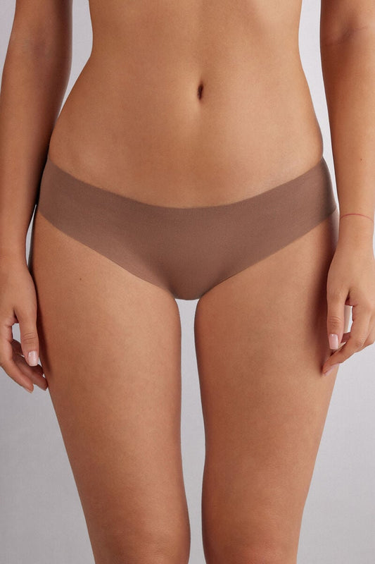 Seamless cotton briefs